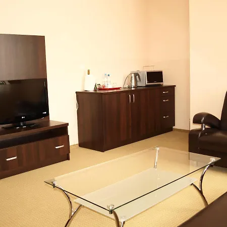 Wsap家庭式酒店 3* 奥斯特罗文卡