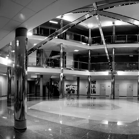 Wsap家庭式酒店 公寓式酒店 奥斯特罗文卡